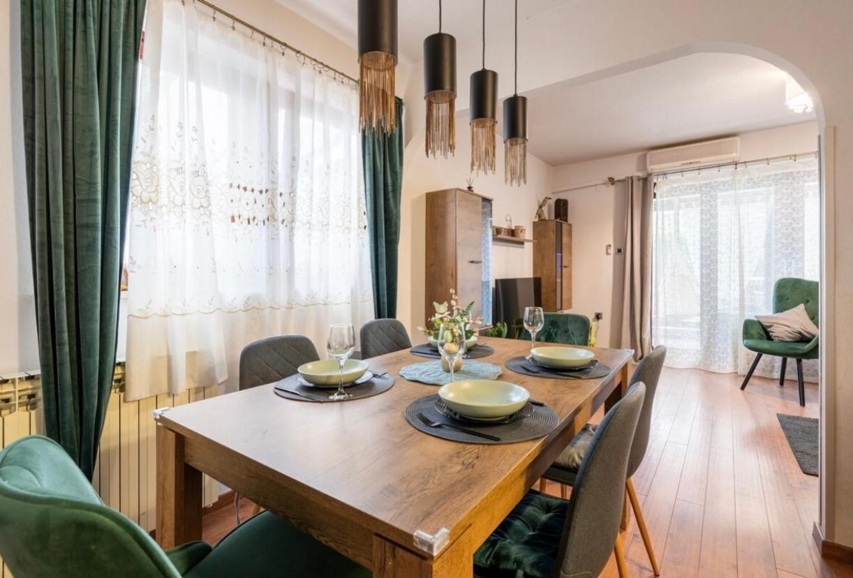Lux Apartment Barbara Пореч Экстерьер фото